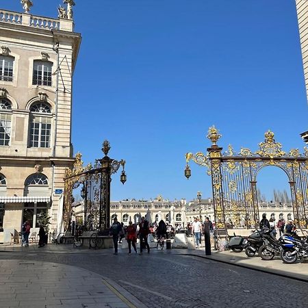 Le Dominicains Appartement Au Calme Aux Portes De La Place Stanislas Nancy Buitenkant foto